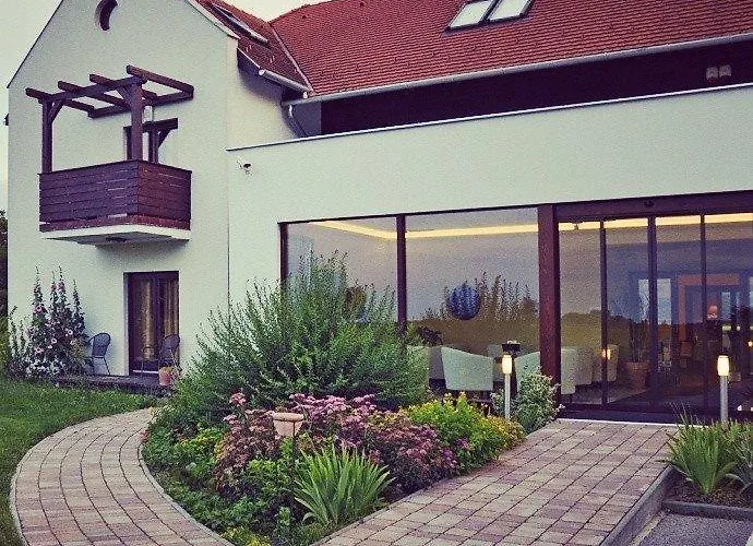 Hotel Natura Garabonc